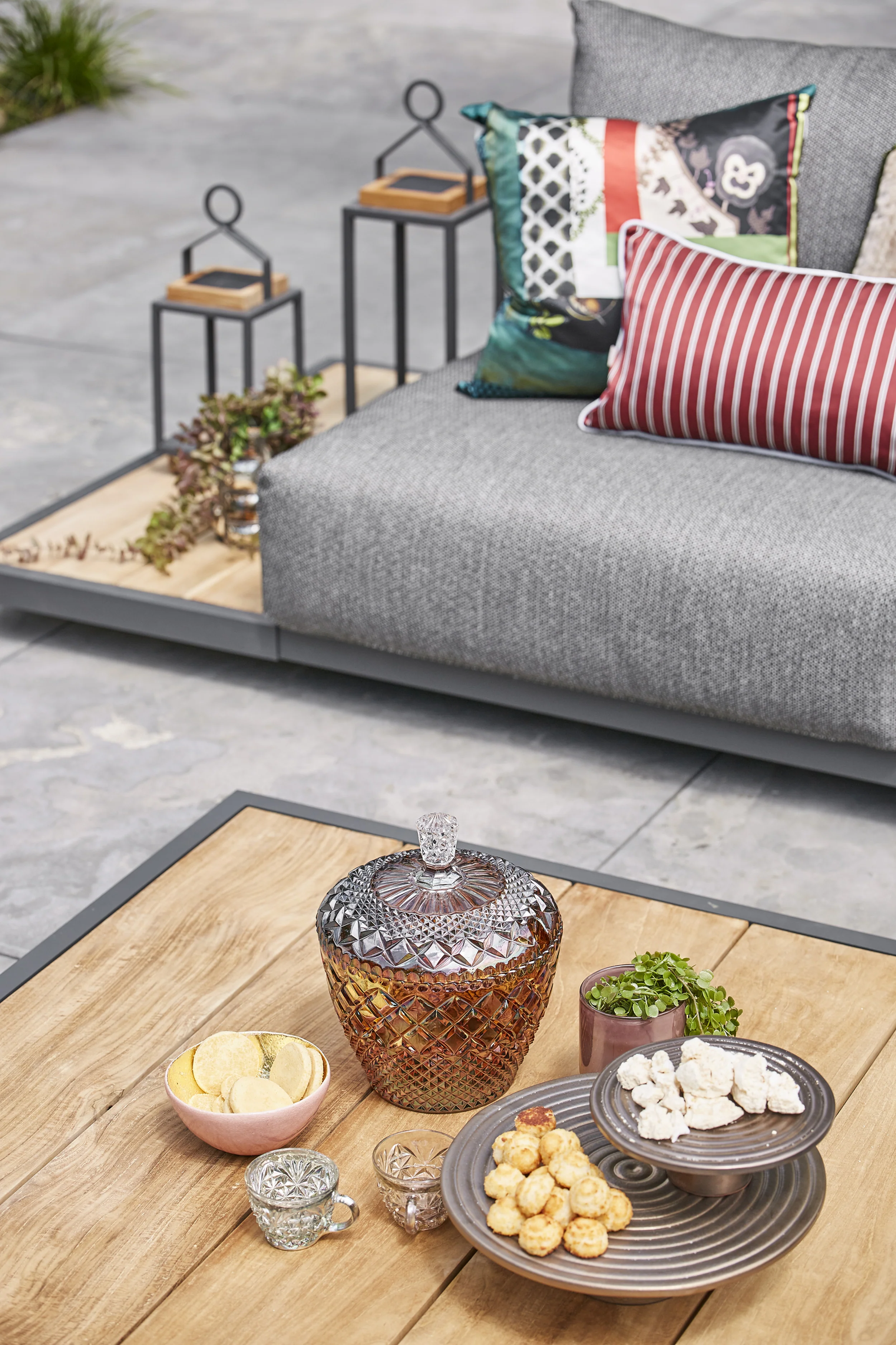 Kota Sofa Collection - Image 5