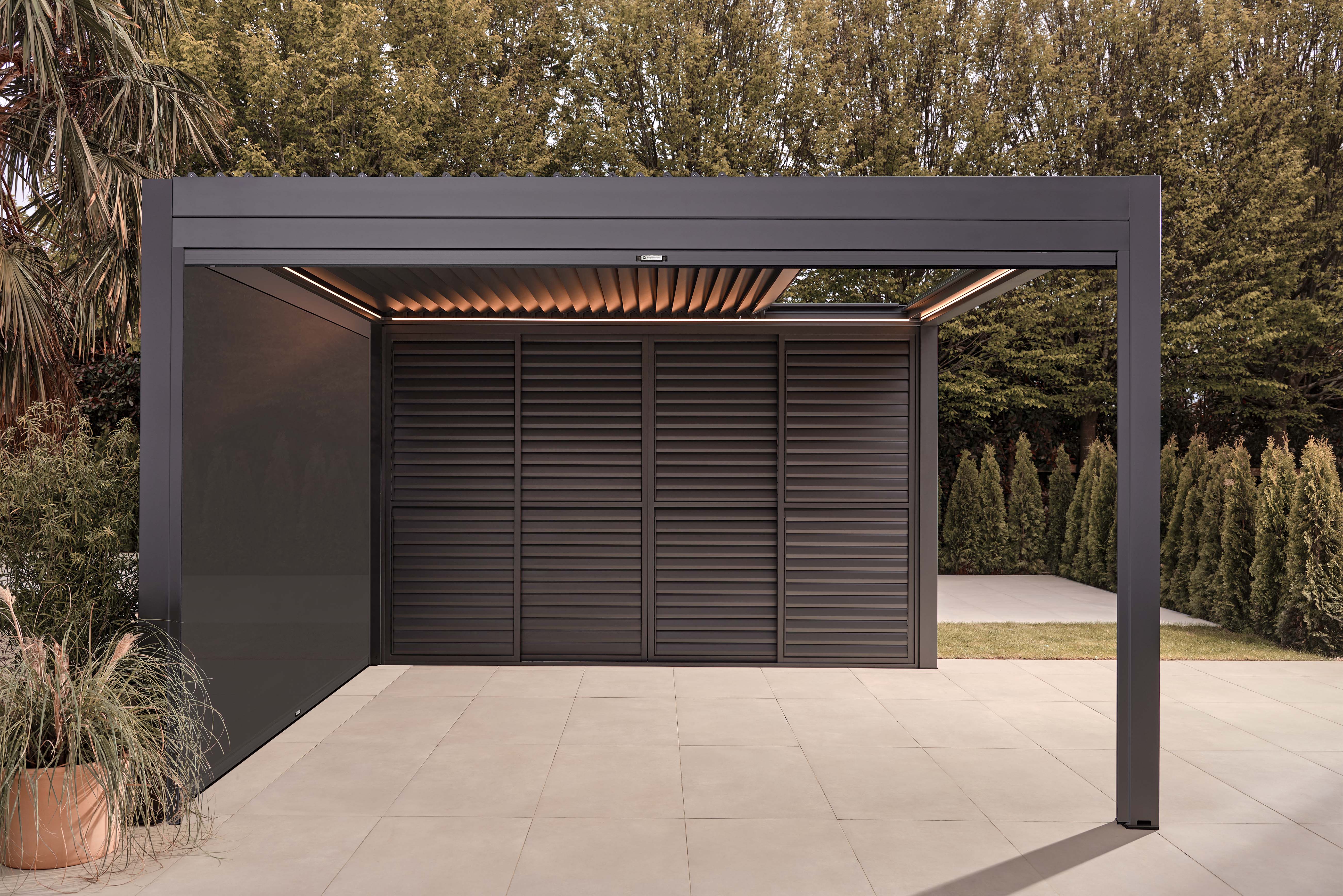 Luxe Electric Retractable Roof LED Aluminium Pergola - Image 5