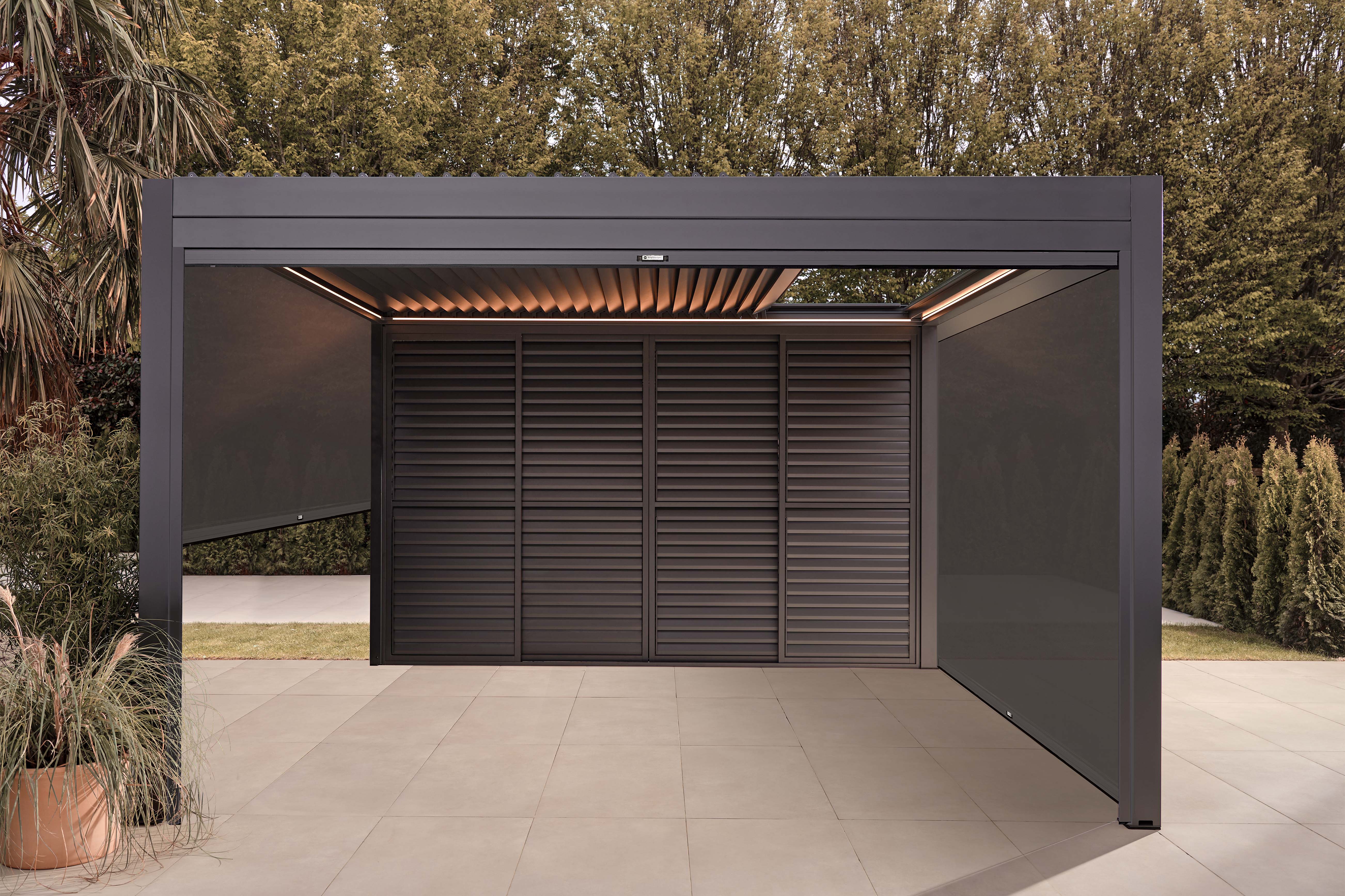 Luxe Electric Retractable Roof LED Aluminium Pergola - Image 8