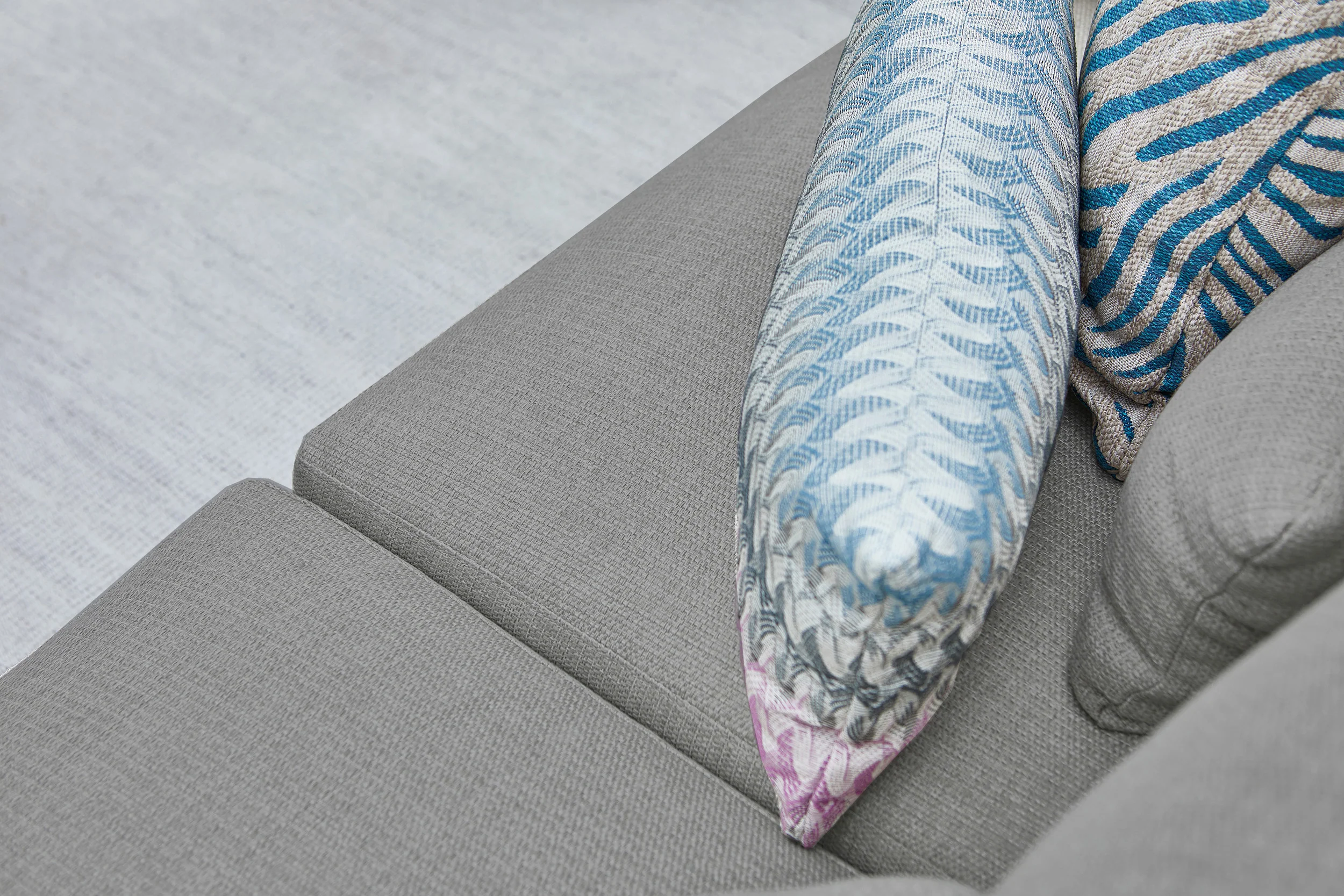 Sorrento Sofa Collection - Image 4